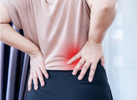 交通事故による腰痛の原因と症状